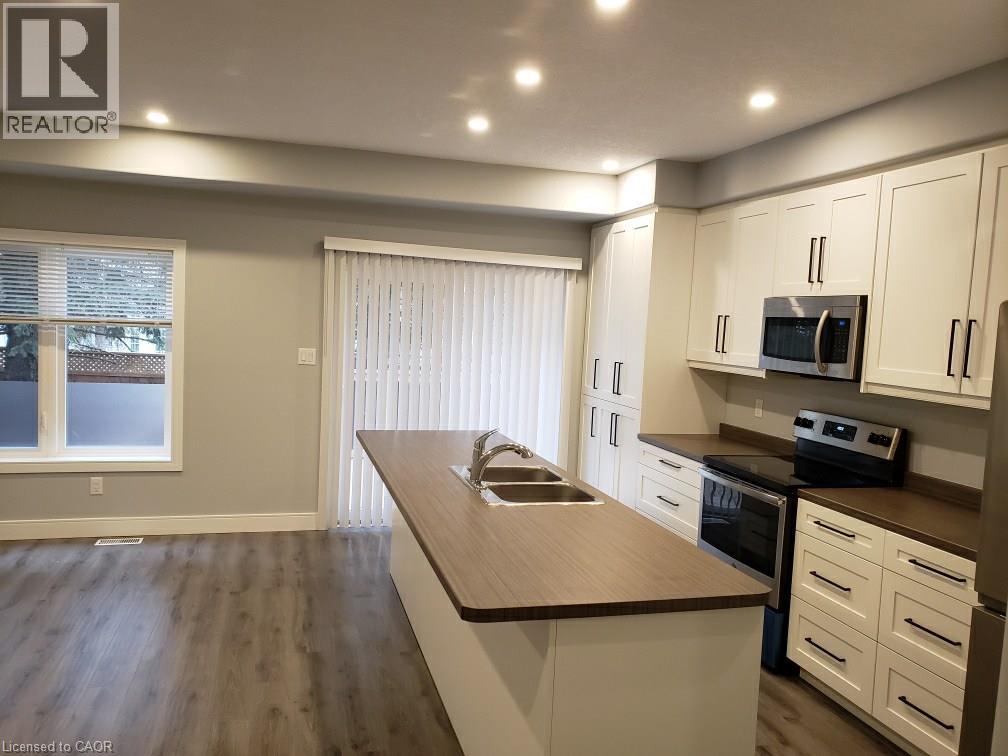 291 Falcon Drive Unit# 14, Woodstock, Ontario N4T 0M7 - Photo 4 - 40858329