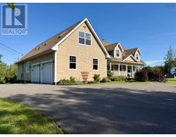 <div class="price">$599,900</div> 223 Highway 366<br>Tyndal Road, Nova Scotia<br><div class='bed_bath'>3 Bed | 3 Bath</div>