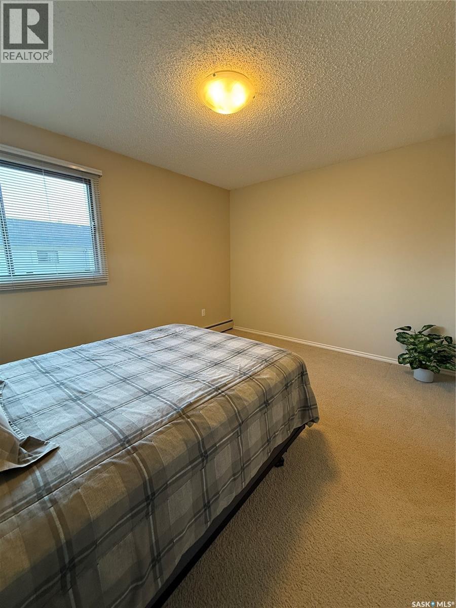 305 258 Pinehouse Place, Lawson, Saskatchewan  S7K 4X1 - Photo 13 - SK046609