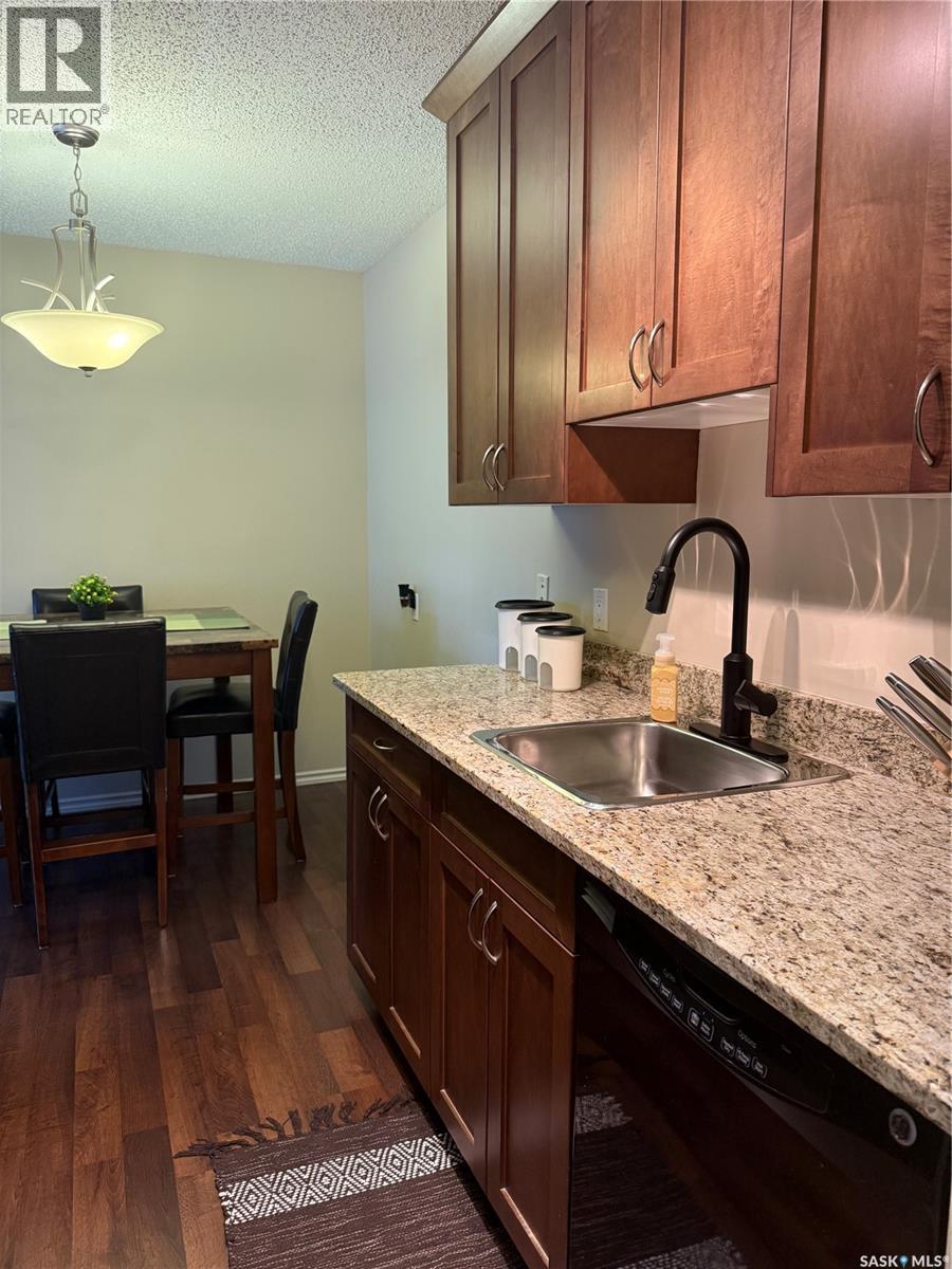 305 258 Pinehouse Place, Lawson, Saskatchewan  S7K 4X1 - Photo 3 - SK046609