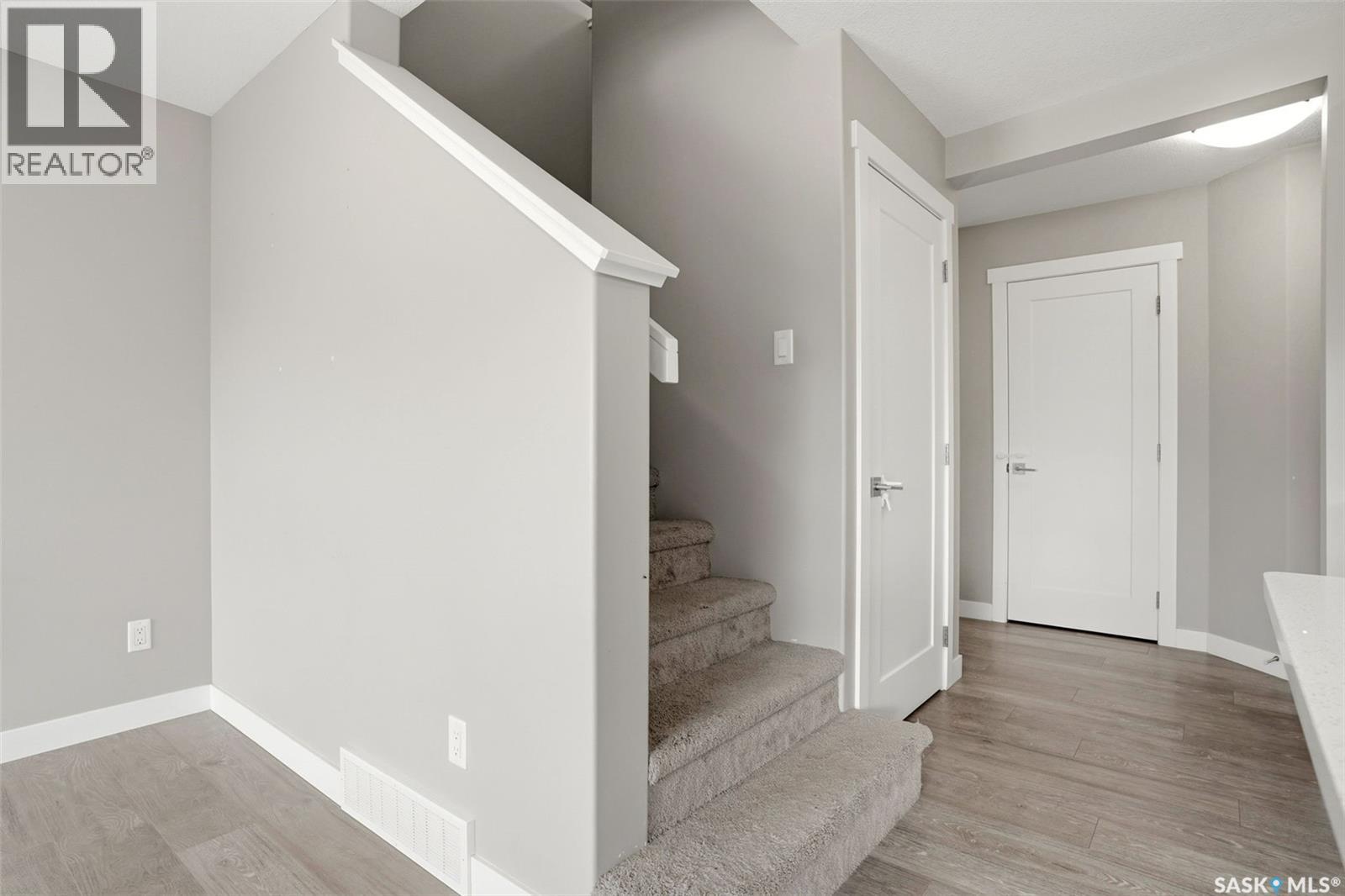 1760 Mustard Street, Regina, Saskatchewan  S4Y 0G1 - Photo 16 - SK046509