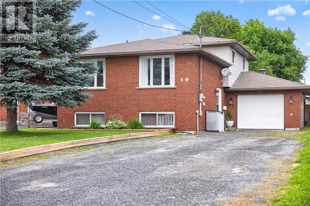 10 Firmin Court, Greater Sudbury, Ontario