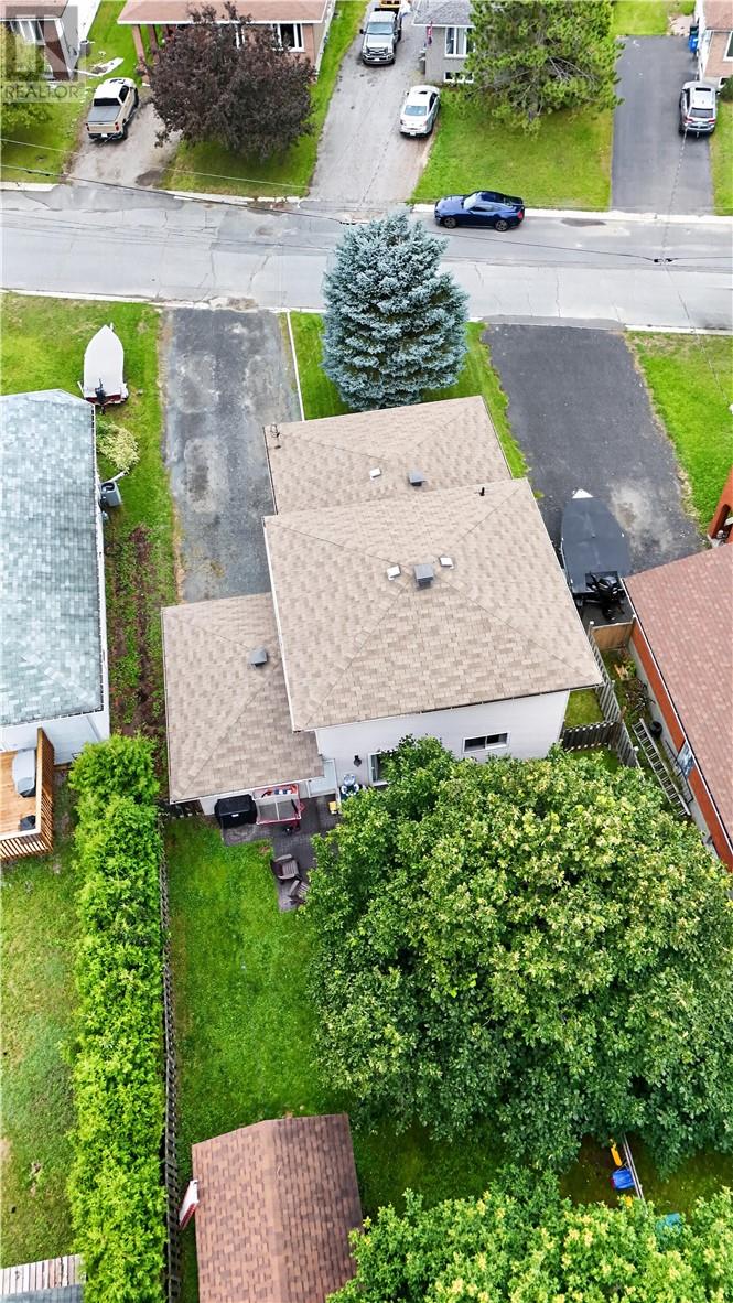 10 Firmin Court, Greater Sudbury, Ontario  P0M 1B0 - Photo 8 - 2130020