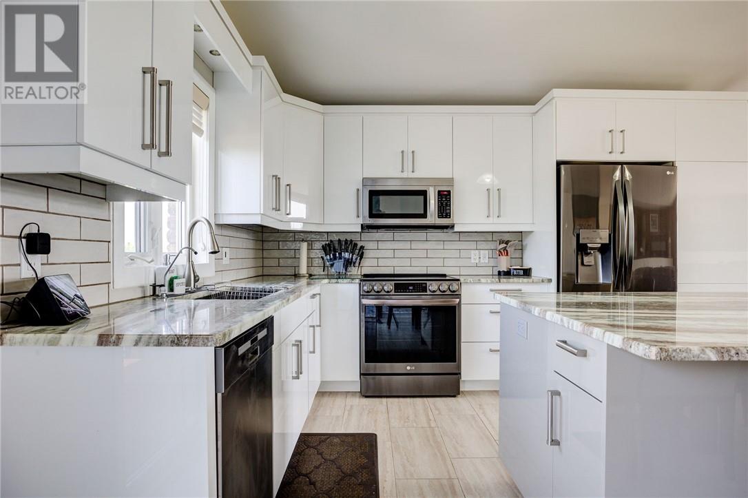 290 Seguin Street, Chelmsford, Ontario  P0M 1L0 - Photo 4 - 2130017