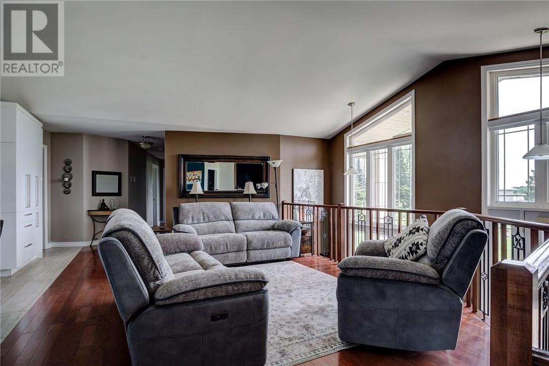 290 Seguin Street, Chelmsford, Ontario  P0M 1L0 - Photo 6 - 2130017