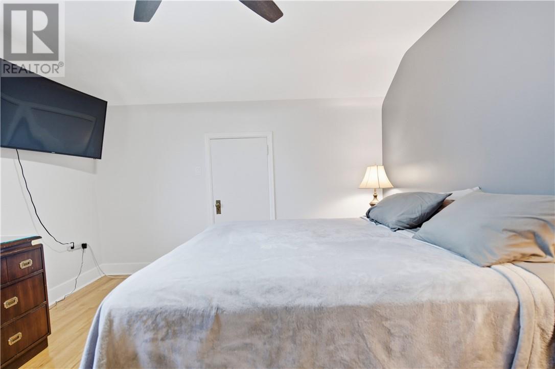 8 Mcnevin Street, Copper Cliff, Ontario  P0M 1N0 - Photo 13 - 2129949