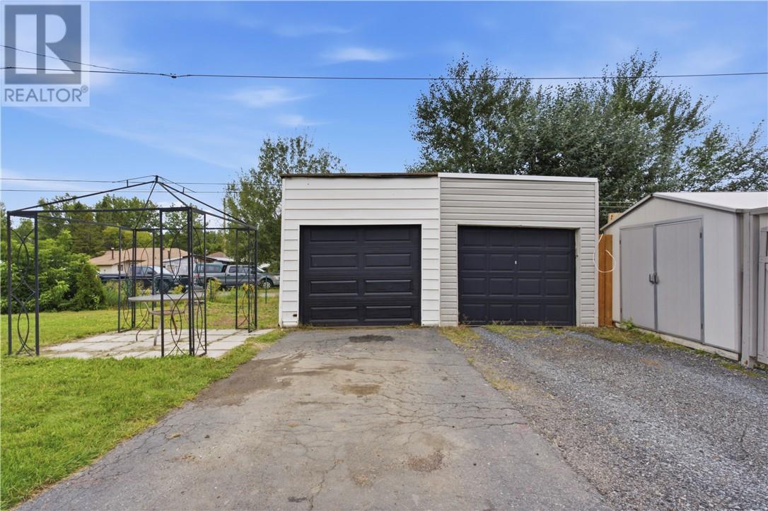 8 Mcnevin Street, Copper Cliff, Ontario  P0M 1N0 - Photo 22 - 2129949
