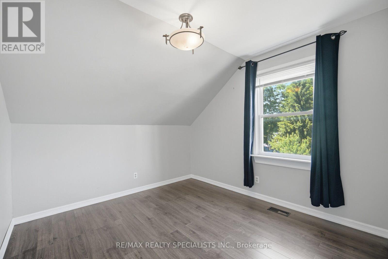173 Victoria Street, Caledon, Ontario  L7E 3H5 - Photo 37 - W13566124