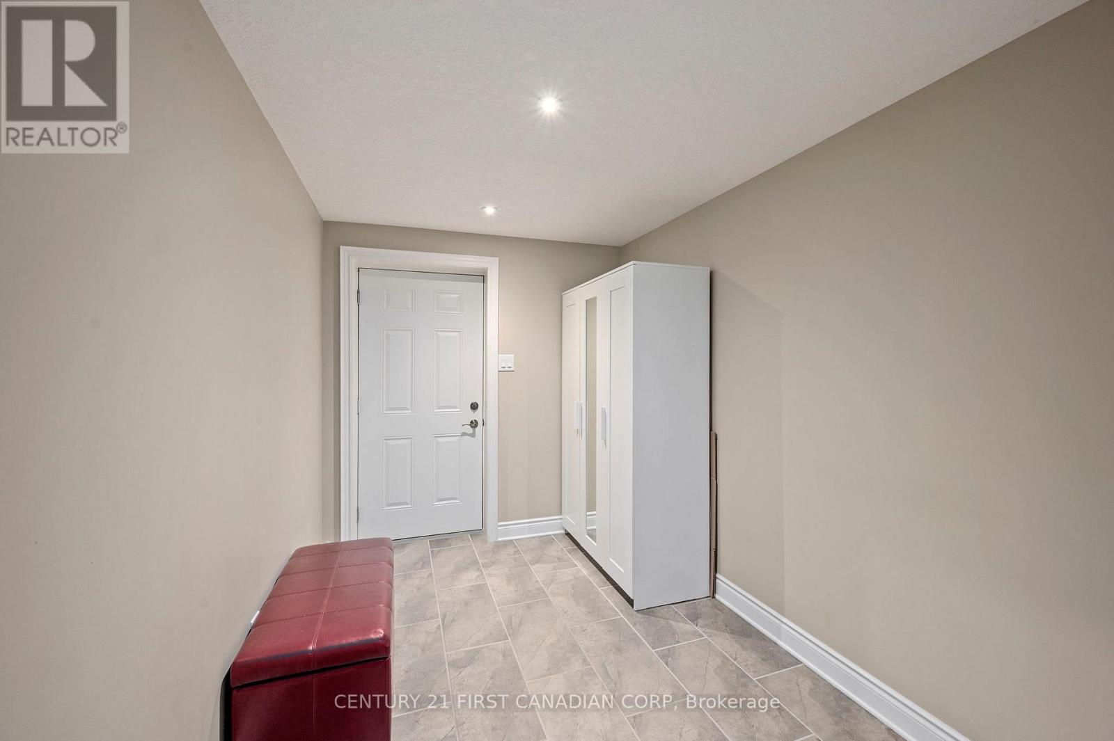 286 Dufferin Street, Central Elgin, Ontario  N0L 1B0 - Photo 35 - X13713158