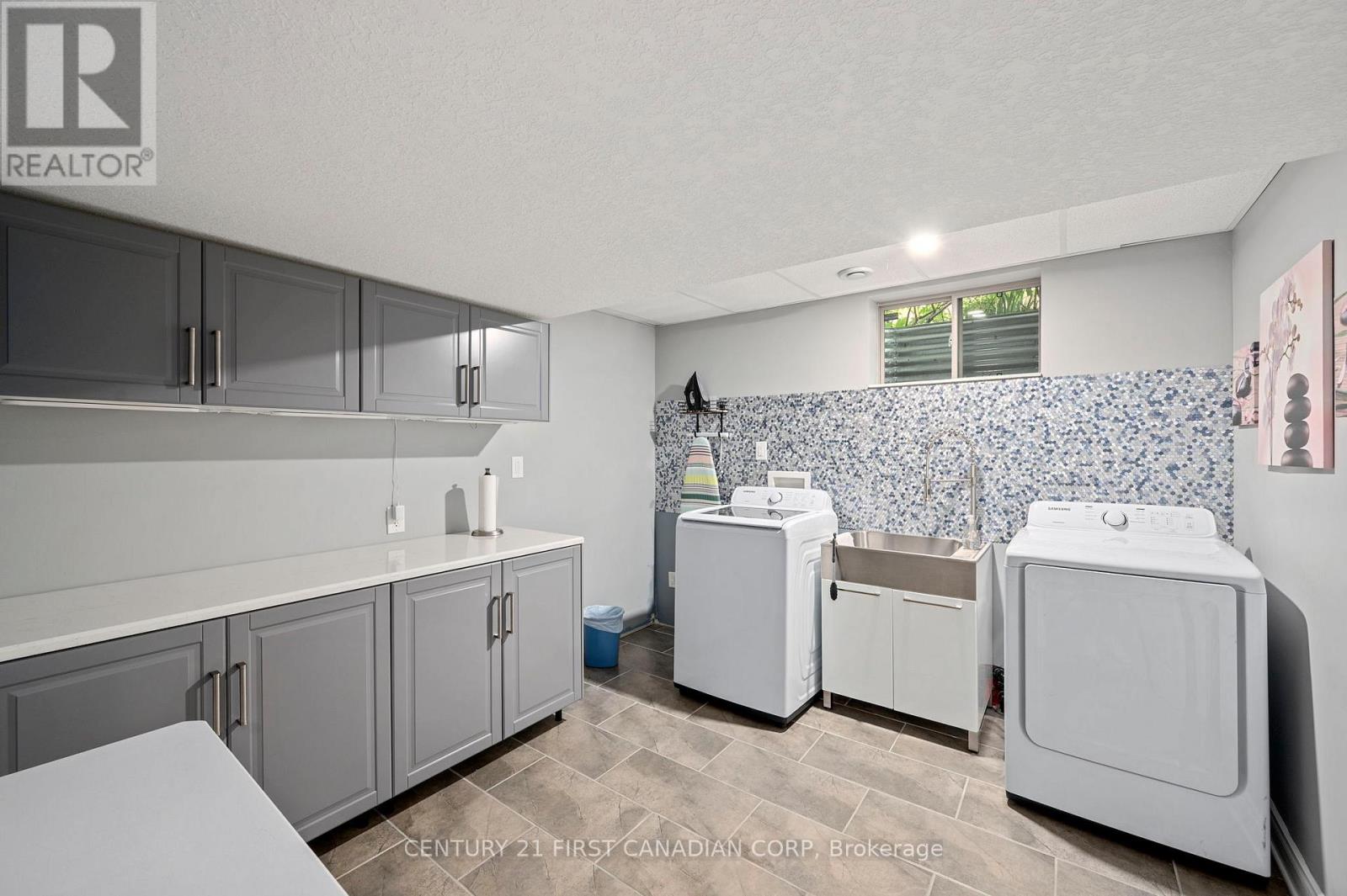 286 Dufferin Street, Central Elgin, Ontario  N0L 1B0 - Photo 36 - X13713158