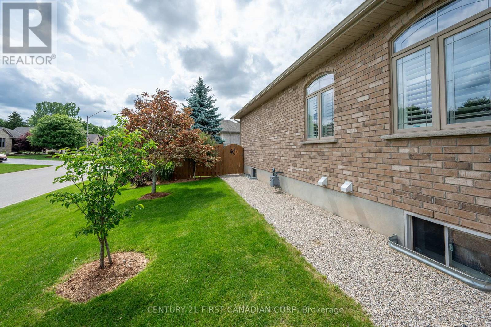 286 Dufferin Street, Central Elgin, Ontario  N0L 1B0 - Photo 39 - X13713158