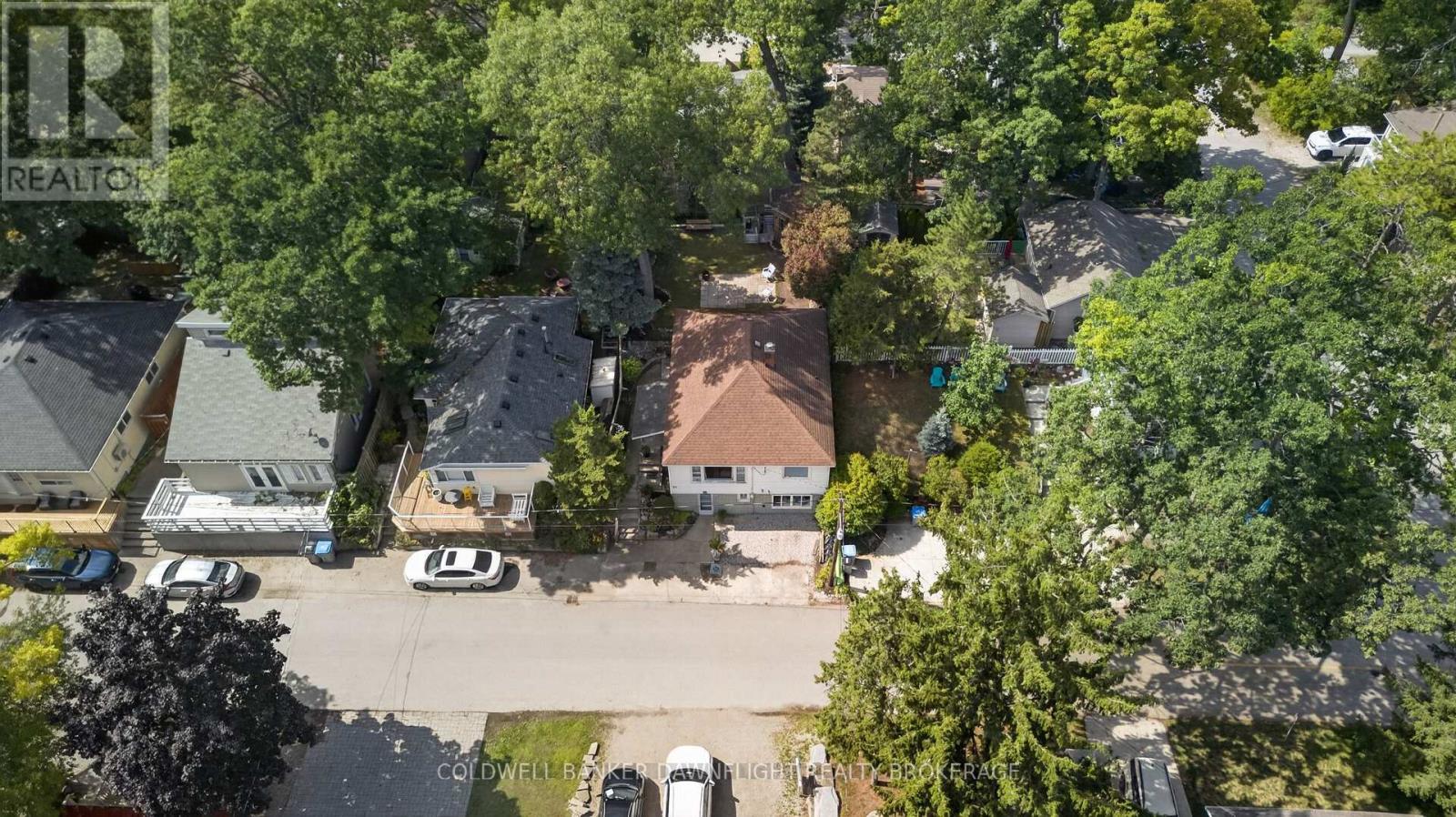 13 Warwick Avenue, Lambton Shores, Ontario  N0M 1T0 - Photo 17 - X13713426