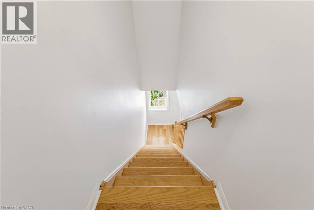 4425 Peter Drive, Burlington, Ontario  L7L 6S7 - Photo 17 - 40851835