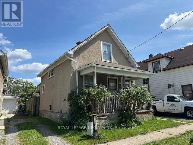 62 Haynes Avenue, St. Catharines, Ontario  L2R 3Z3 - Photo 2 - X13687750