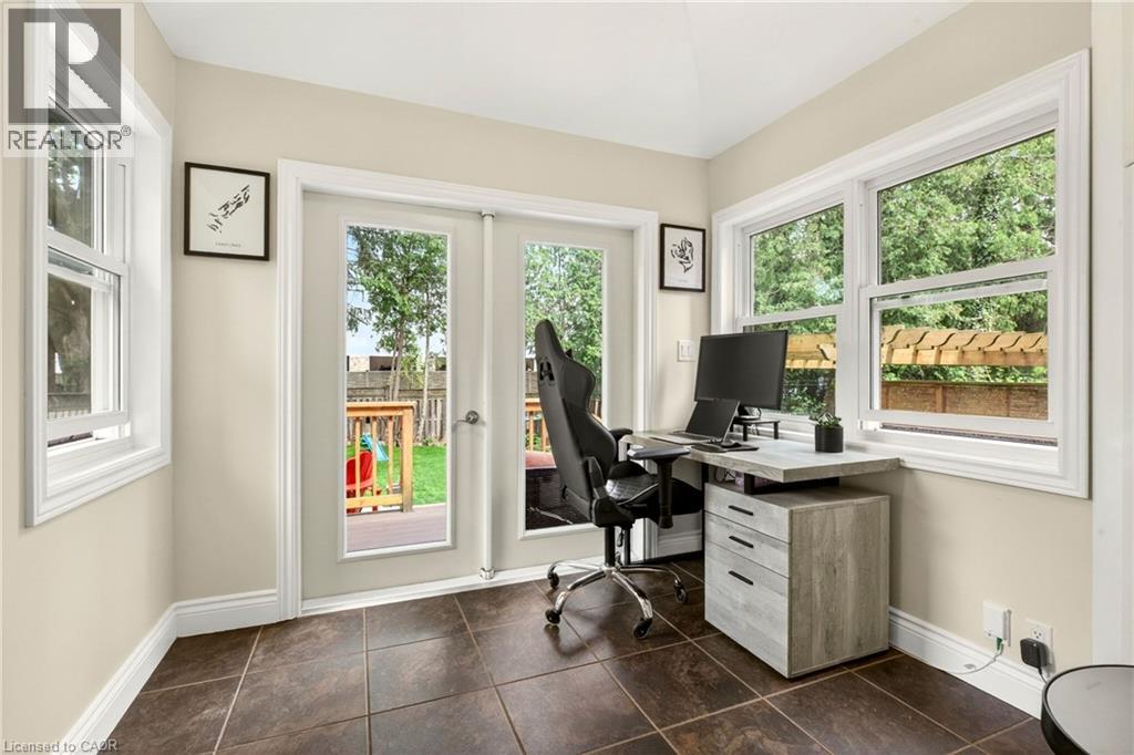 13 Tweedsmuir Avenue, Dundas, Ontario L9H 4H6 - Photo 19 - 40854028