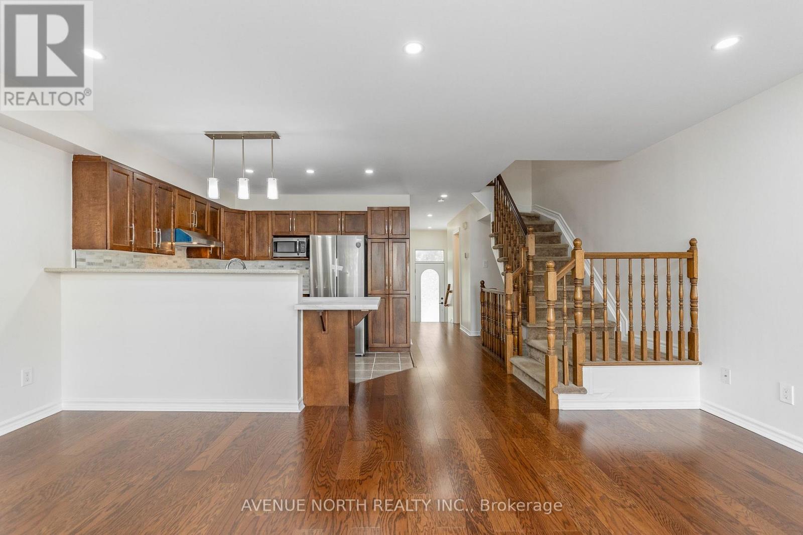 205 Hidden Meadow Avenue, Ottawa, Ontario  K1T 0C2 - Photo 11 - X13713174