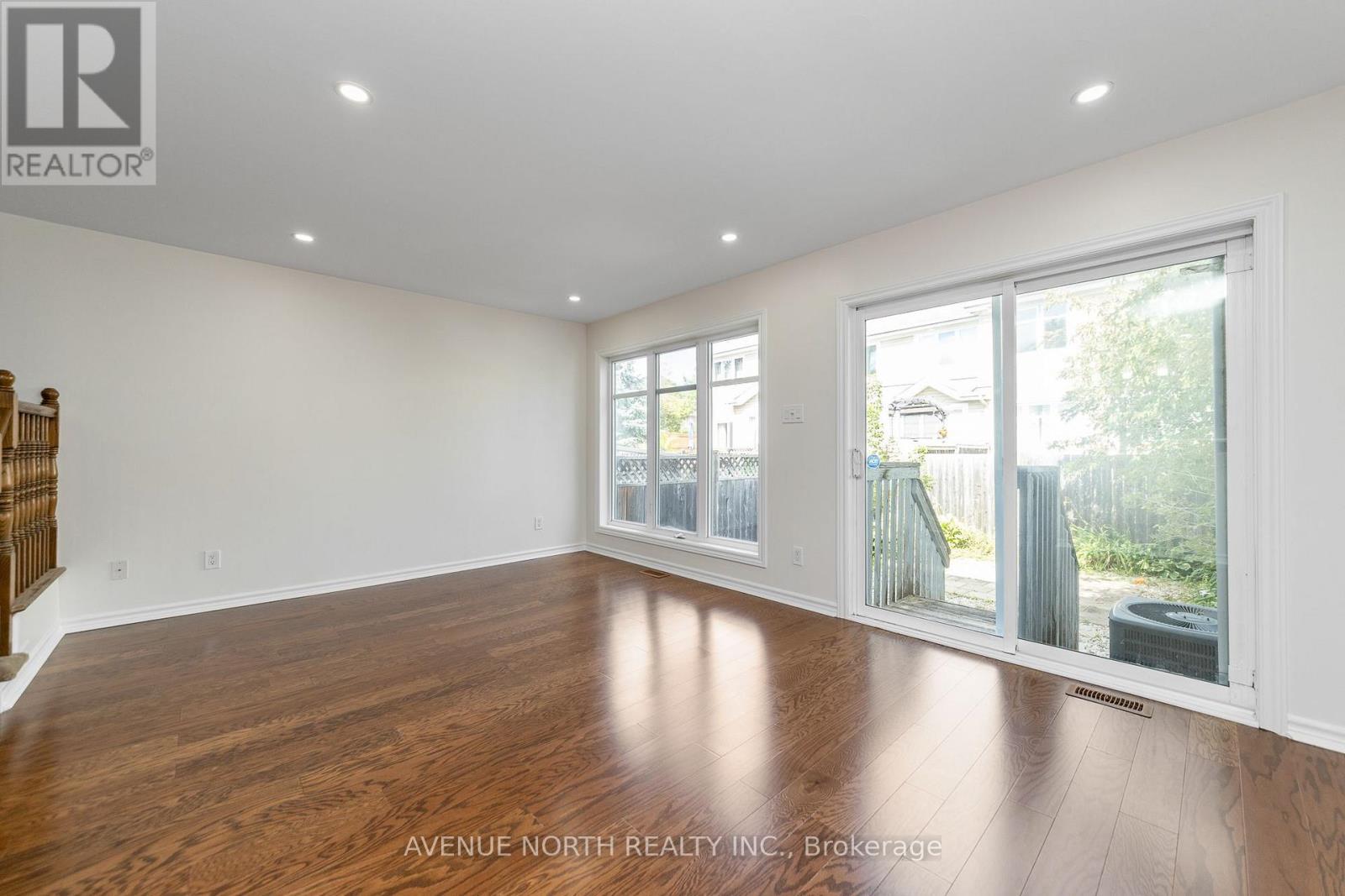 205 Hidden Meadow Avenue, Ottawa, Ontario  K1T 0C2 - Photo 13 - X13713174