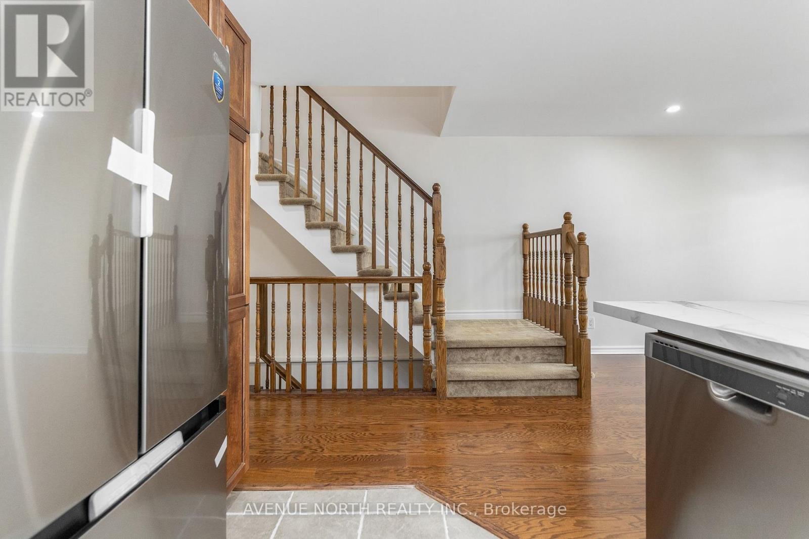 205 Hidden Meadow Avenue, Ottawa, Ontario  K1T 0C2 - Photo 15 - X13713174