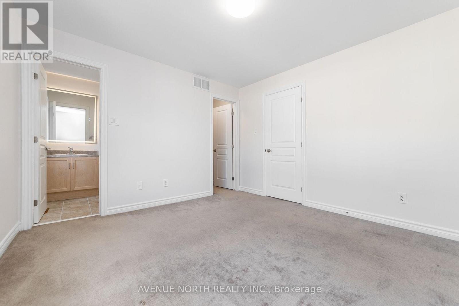 205 Hidden Meadow Avenue, Ottawa, Ontario  K1T 0C2 - Photo 22 - X13713174