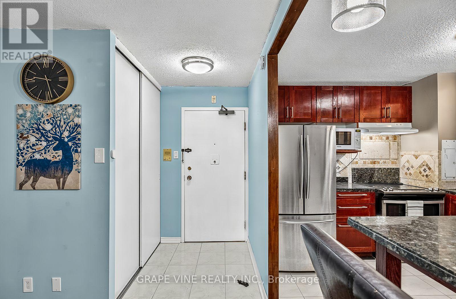 504 - 2951 Riverside Drive, Ottawa, Ontario  K1V 8W6 - Photo 7 - X13713384