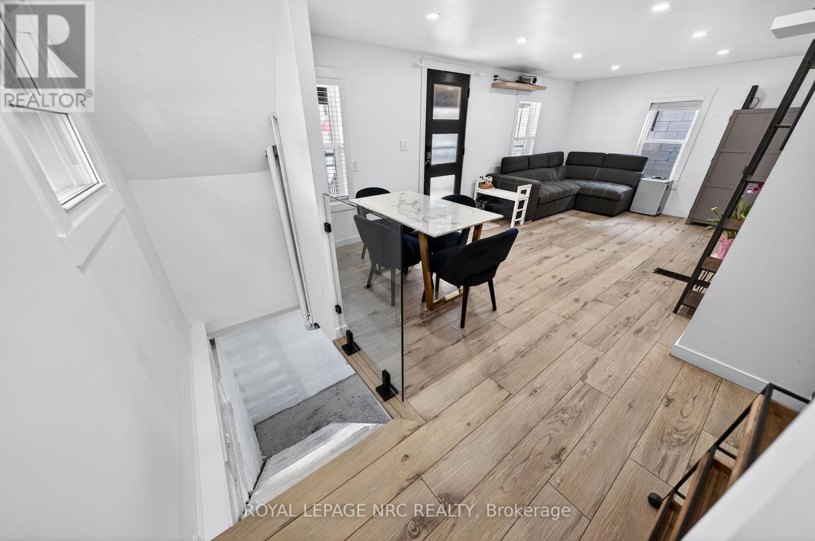 56 Decew Street, Port Colborne, Ontario  L3K 1C1 - Photo 23 - X13713270