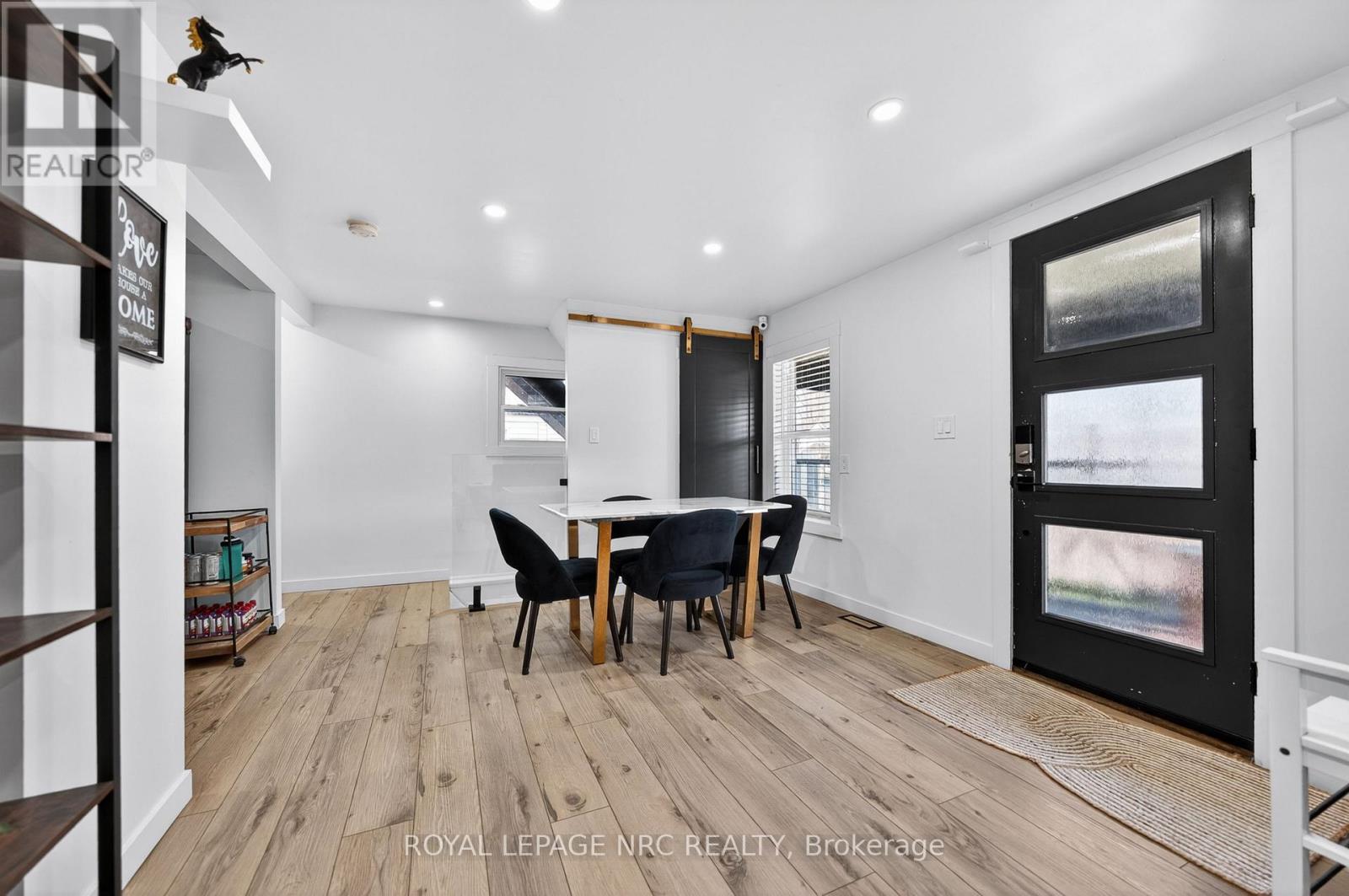 56 Decew Street, Port Colborne, Ontario  L3K 1C1 - Photo 8 - X13713270