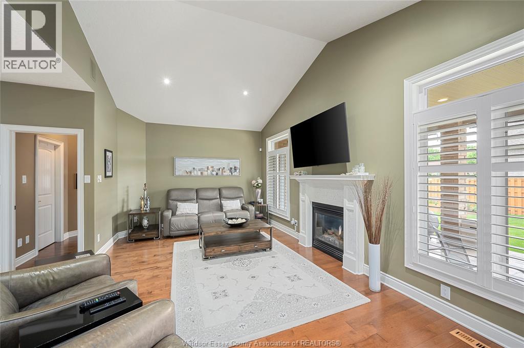 286 Dufferin Street, Belmont, Ontario  N0L 1B0 - Photo 8 - 26020840
