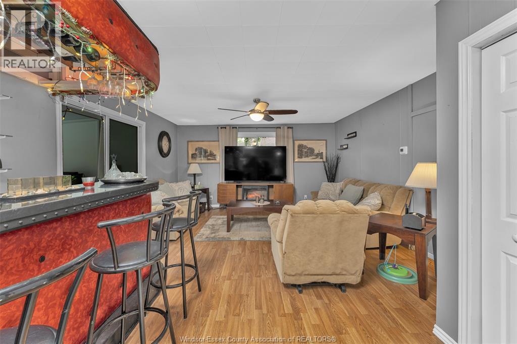 351 Superior Street, Lasalle, Ontario  N9J 1H7 - Photo 16 - 26020837