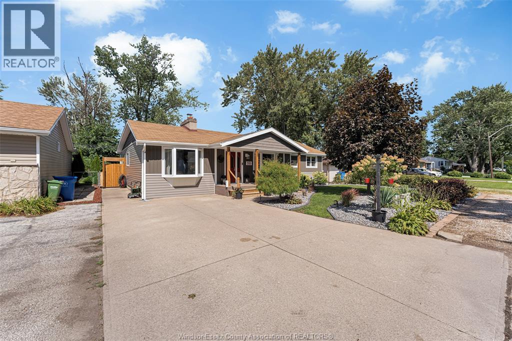 351 Superior Street, Lasalle, Ontario  N9J 1H7 - Photo 5 - 26020837