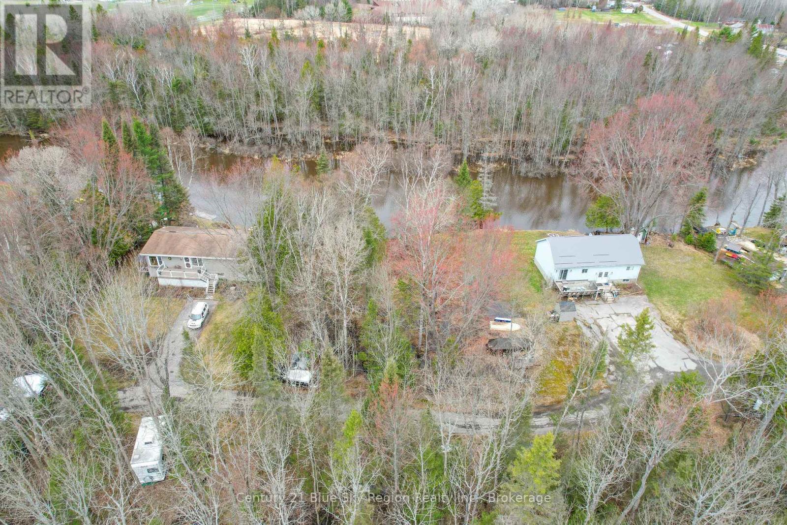 151 D Riverbend Road — photo 3