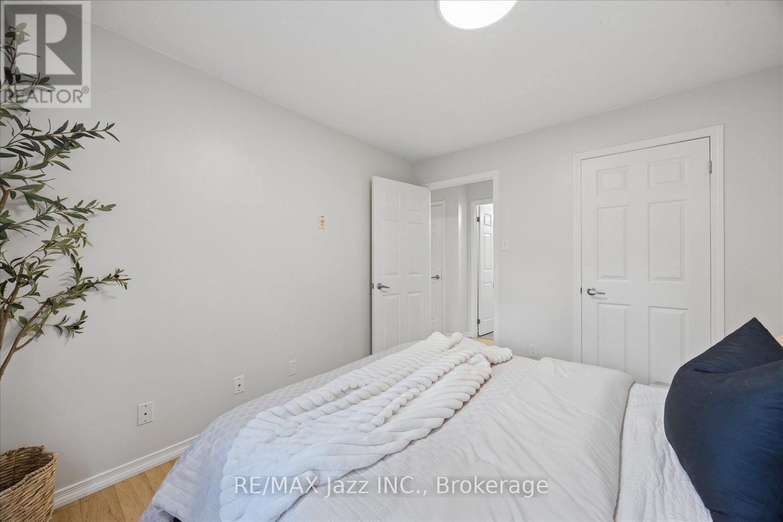 204 - 120 Aspen Springs Drive, Clarington, Ontario  L1C 0G7 - Photo 21 - E13711218