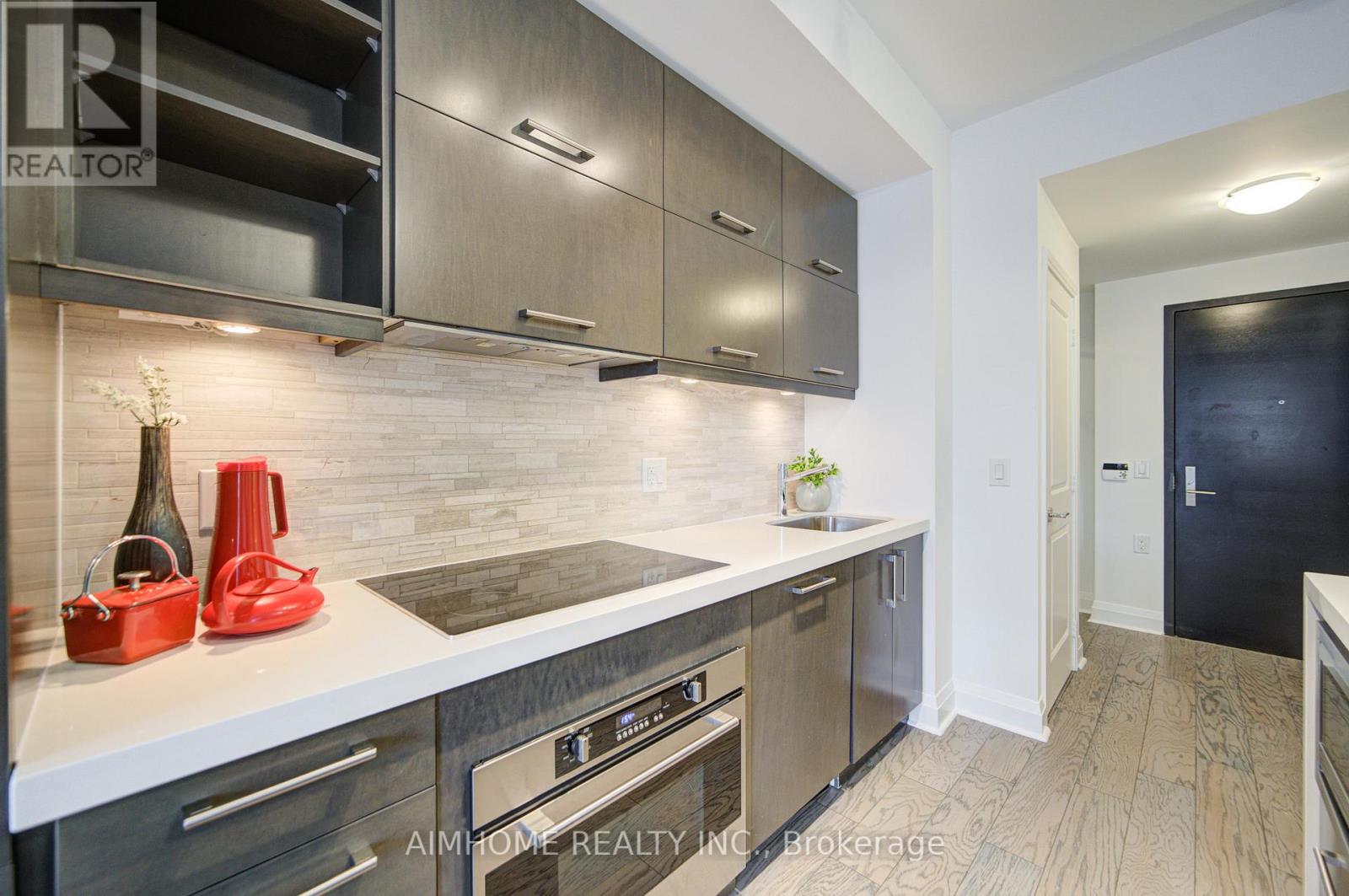 1401 - 65 St Mary Street, Toronto, Ontario  M5S 0A6 - Photo 12 - C13713170