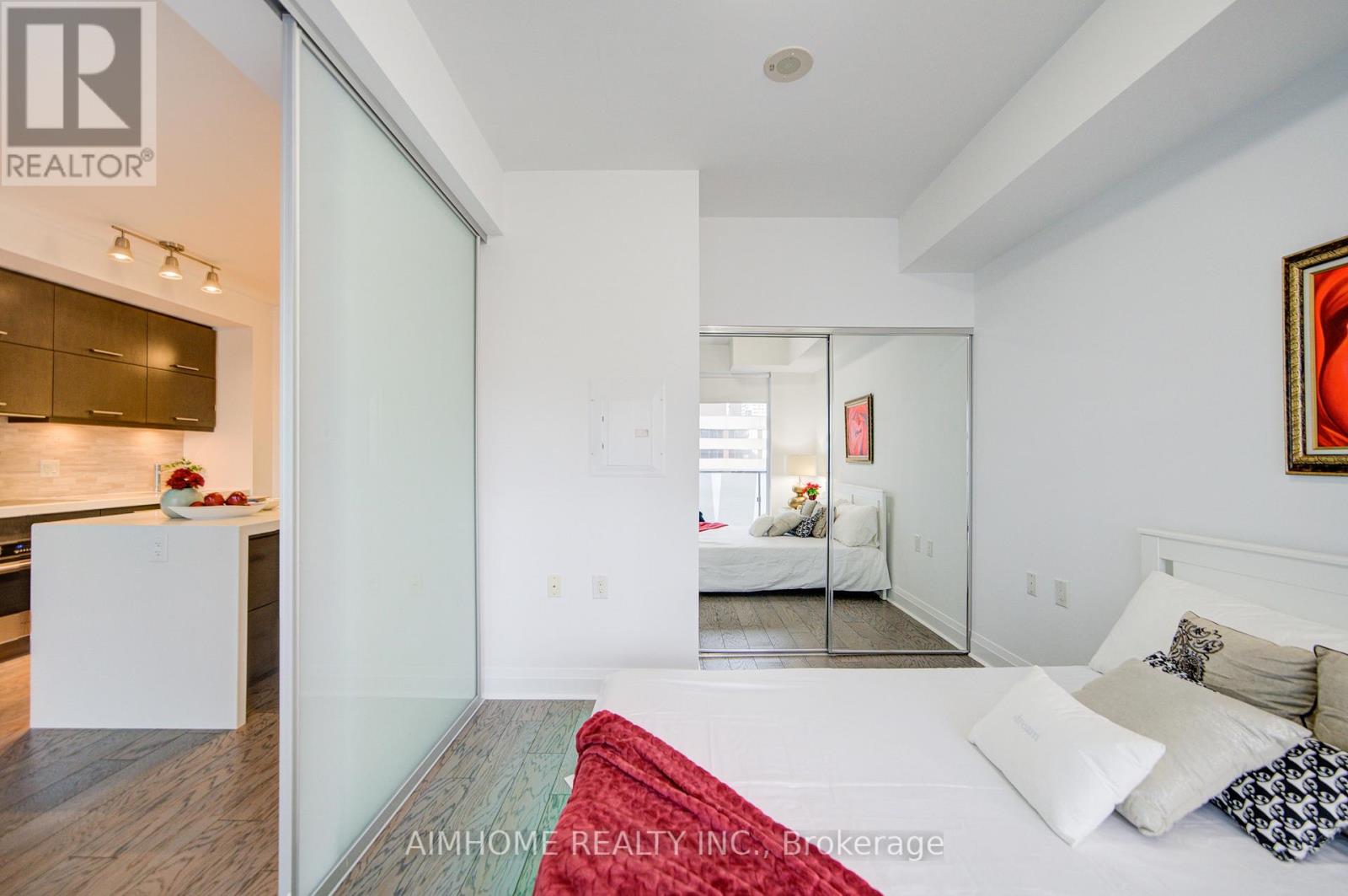 1401 - 65 St Mary Street, Toronto, Ontario  M5S 0A6 - Photo 22 - C13713170