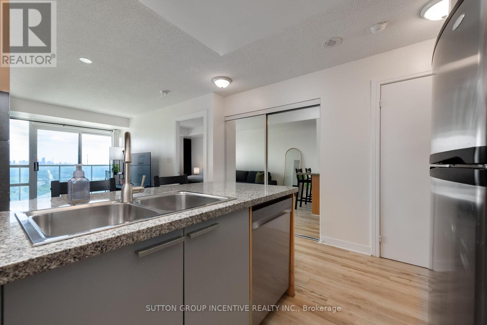 2409 - 18 Harrison Garden Boulevard, Toronto, Ontario  M2N 7J7 - Photo 9 - C13713252