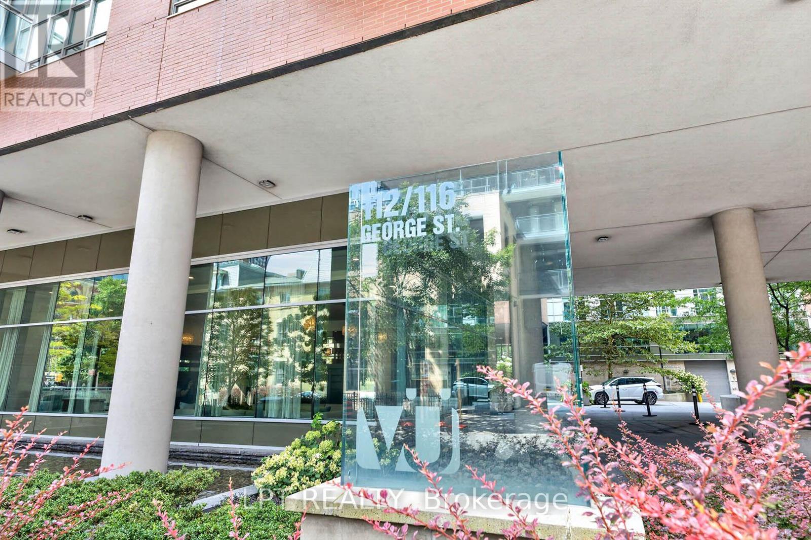 1202 - 112 George Street, Toronto, Ontario  M5A 2M5 - Photo 3 - C13713268