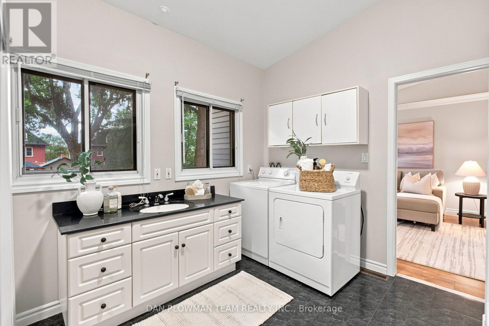 307 William Street E, Oshawa, Ontario  L1G 1K9 - Photo 17 - E13713300