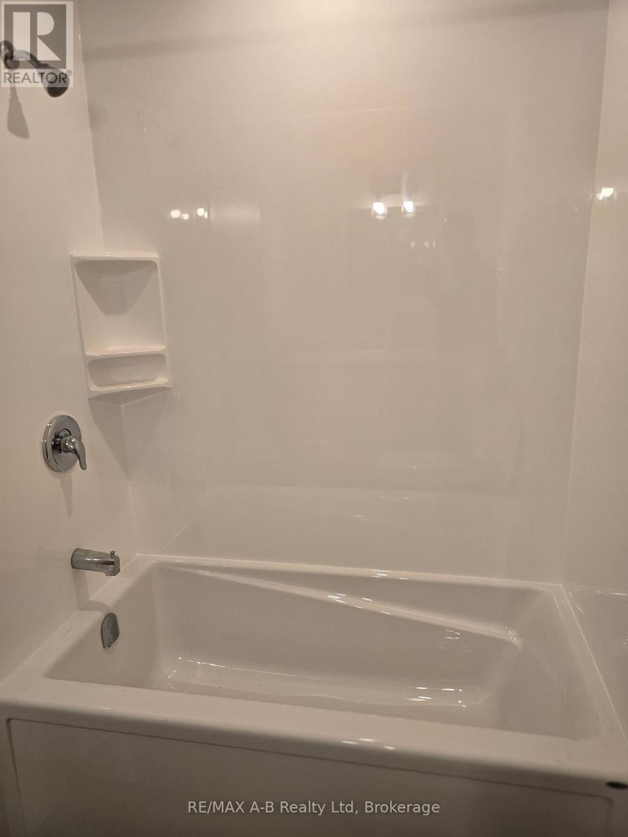 2 - 112 Ontario Street, Stratford, Ontario  N5A 7Y4 - Photo 11 - X13713354