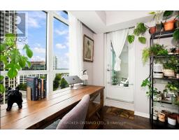 1312 - 215 FORT YORK BOULEVARD, Toronto, Ontario