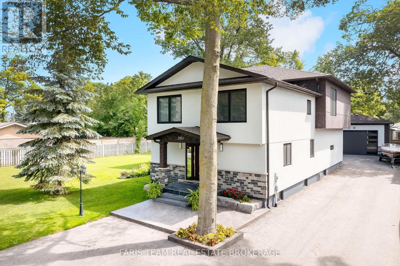 3951 Alberta Avenue, Innisfil, Ontario  L9S 2M1 - Photo 3 - N13713266