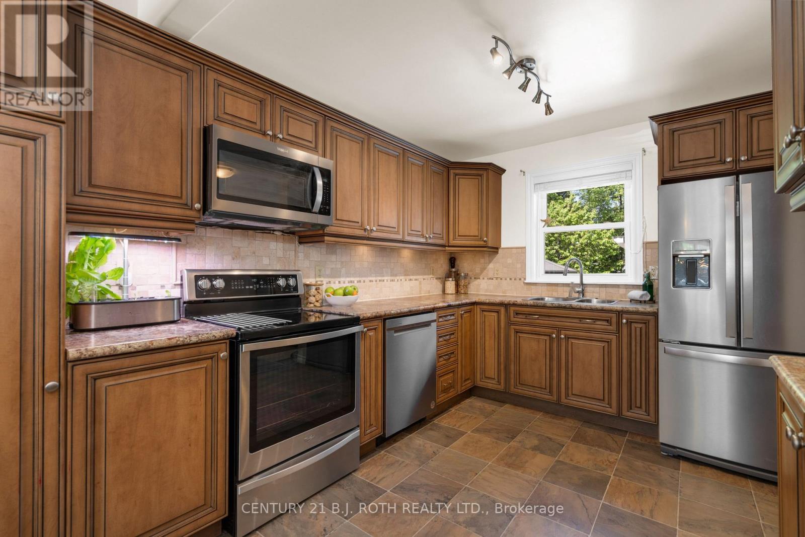 91 Elm Street, Essa, Ontario  L0M 1B0 - Photo 11 - N13713330