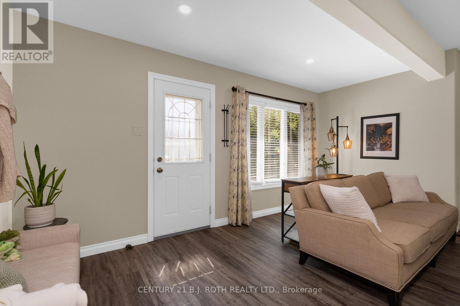 91 Elm Street, Essa, Ontario  L0M 1B0 - Photo 3 - N13713330