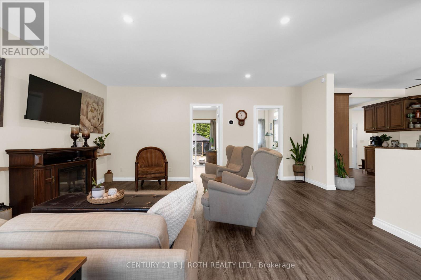 91 Elm Street, Essa, Ontario  L0M 1B0 - Photo 4 - N13713330