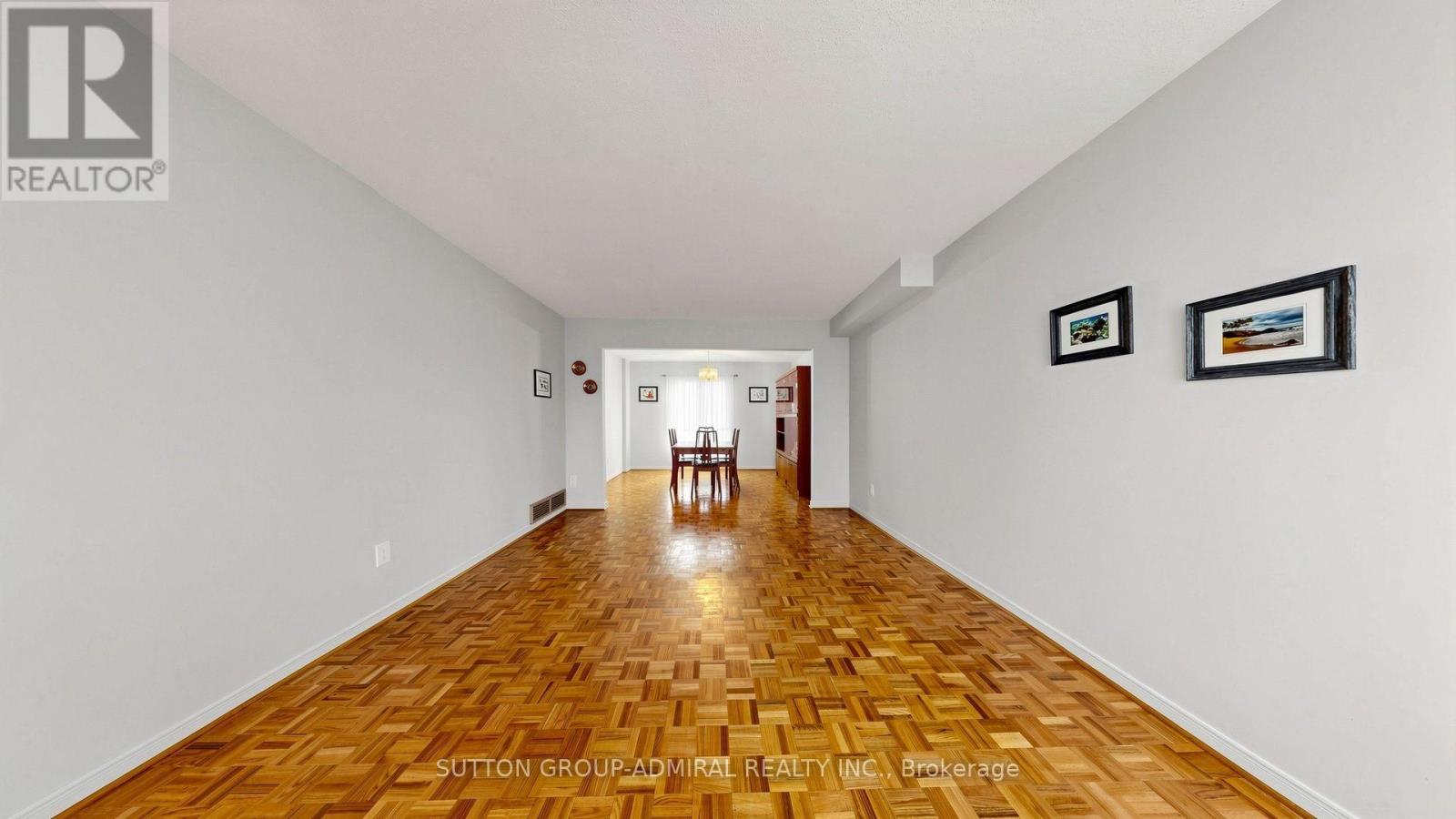 160 Marlott Road, Vaughan, Ontario  L6A 1H2 - Photo 10 - N13713348