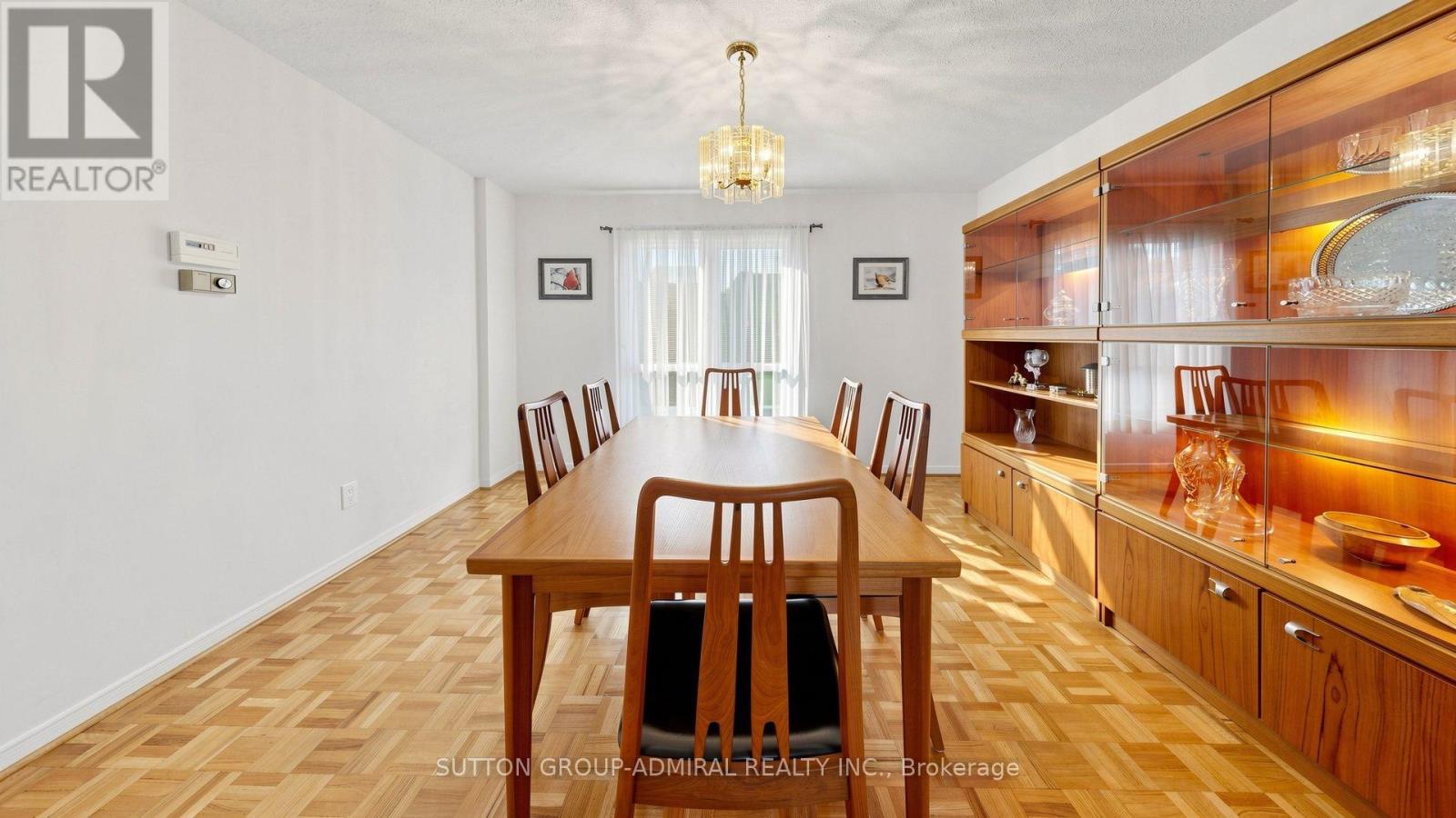 160 Marlott Road, Vaughan, Ontario  L6A 1H2 - Photo 12 - N13713348