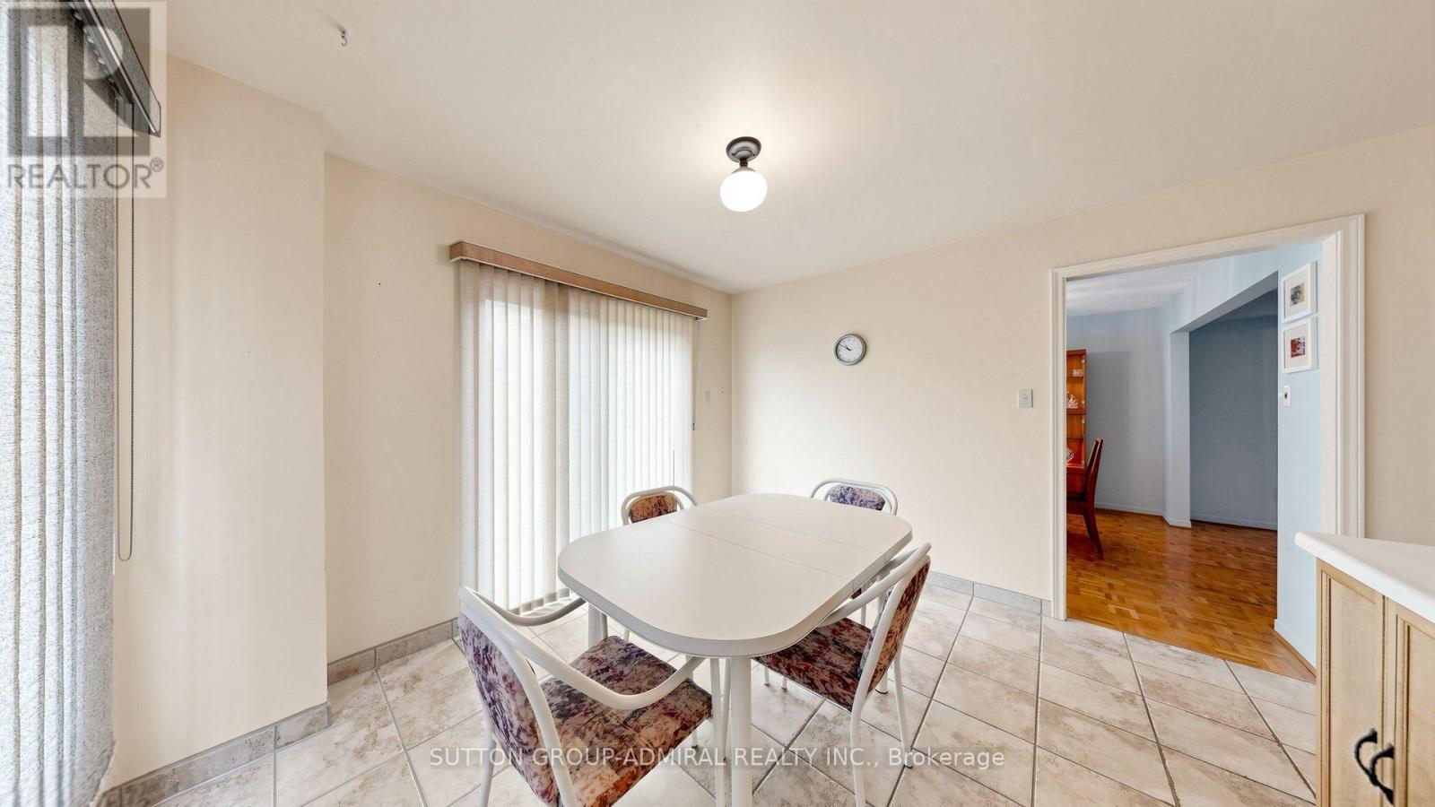 160 Marlott Road, Vaughan, Ontario  L6A 1H2 - Photo 17 - N13713348