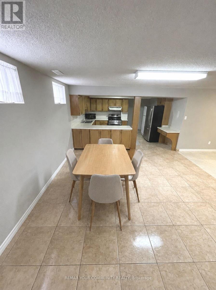 Bsmnt - 14 Pennycross Court, Vaughan, Ontario  L4L 3M6 - Photo 4 - N13713376