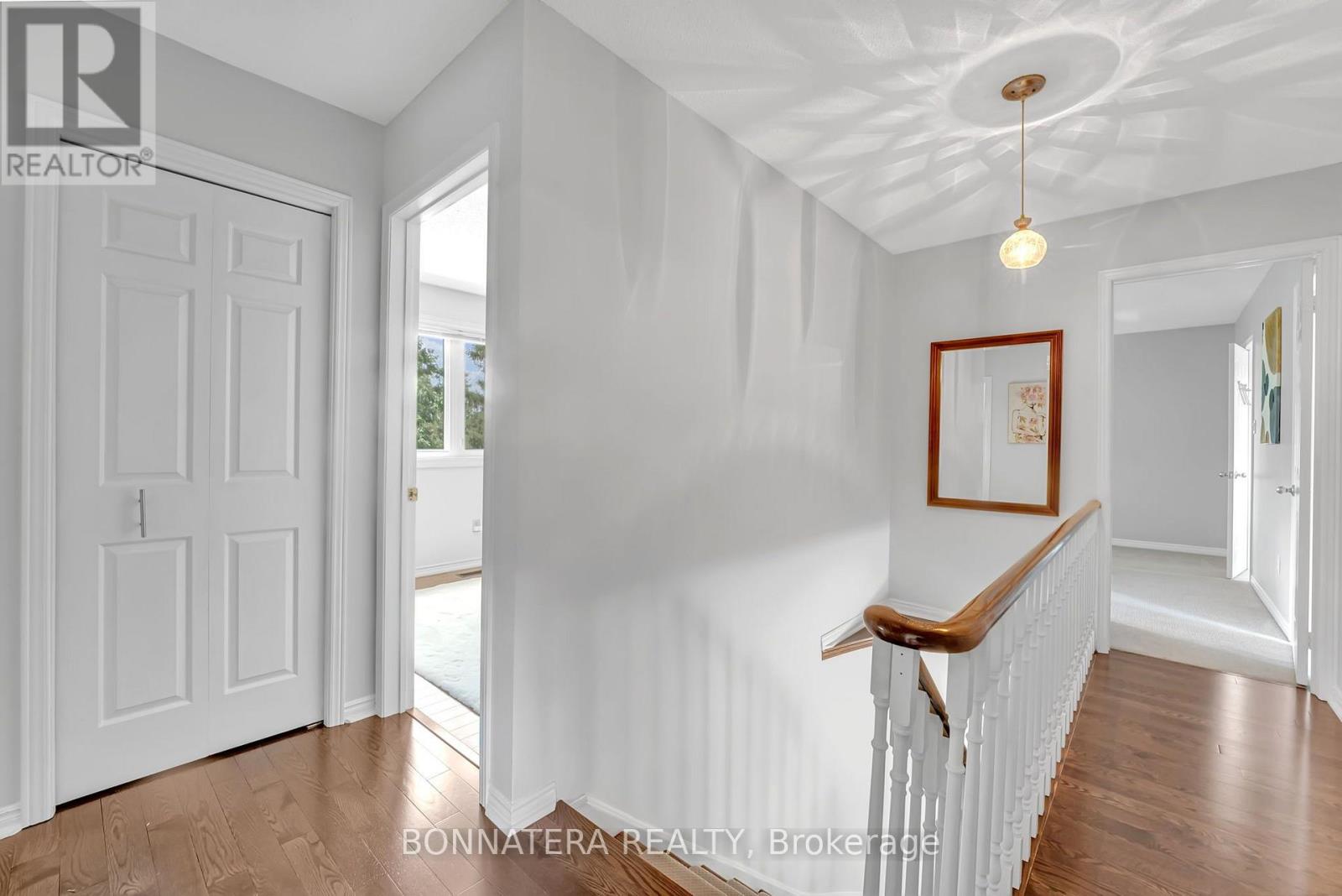 1409 Holly Court, Oakville, Ontario  L6H 3H4 - Photo 24 - W13712936