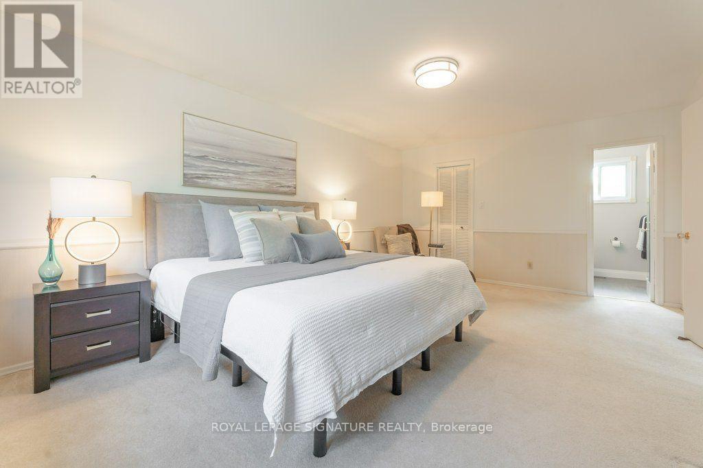 25 Stiver Court, Markham (Unionville), Ontario  L3R 2R1 - Photo 13 - N13713392