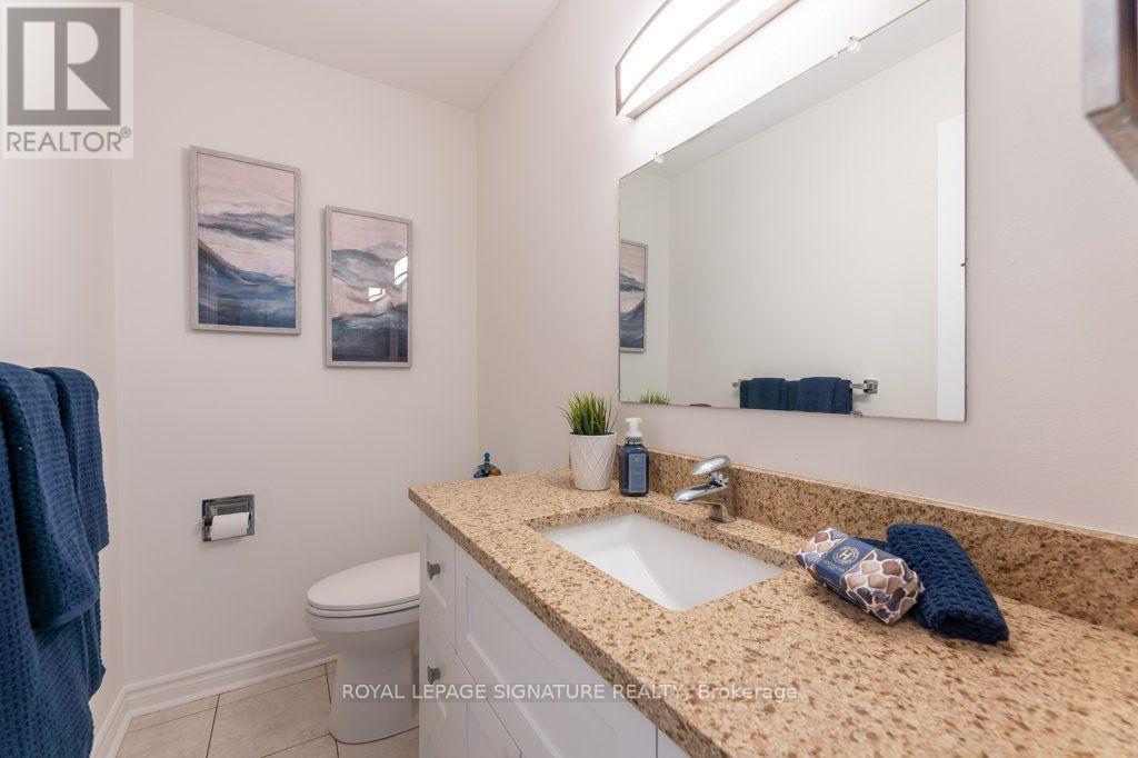 25 Stiver Court, Markham (Unionville), Ontario  L3R 2R1 - Photo 3 - N13713392