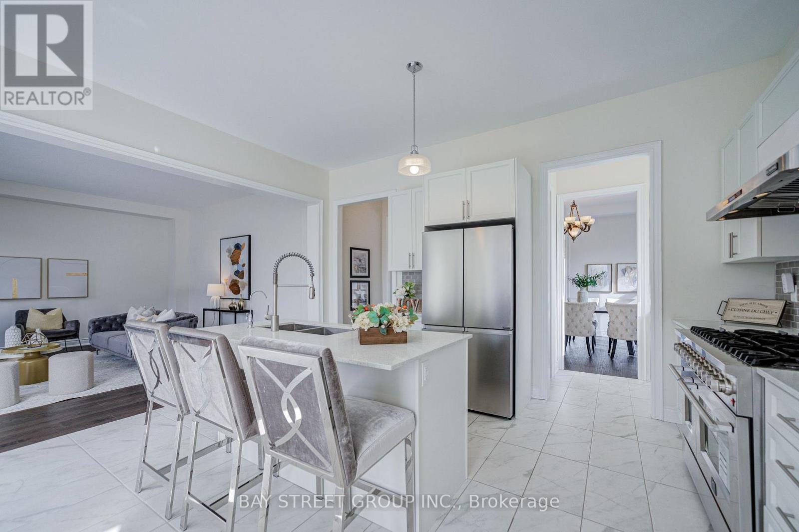 27 Hearthwood Gate, Whitchurch-Stouffville, Ontario  L4A 4X1 - Photo 13 - N13713398